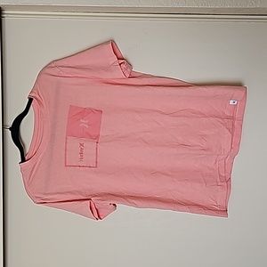 Hurley t-shirt